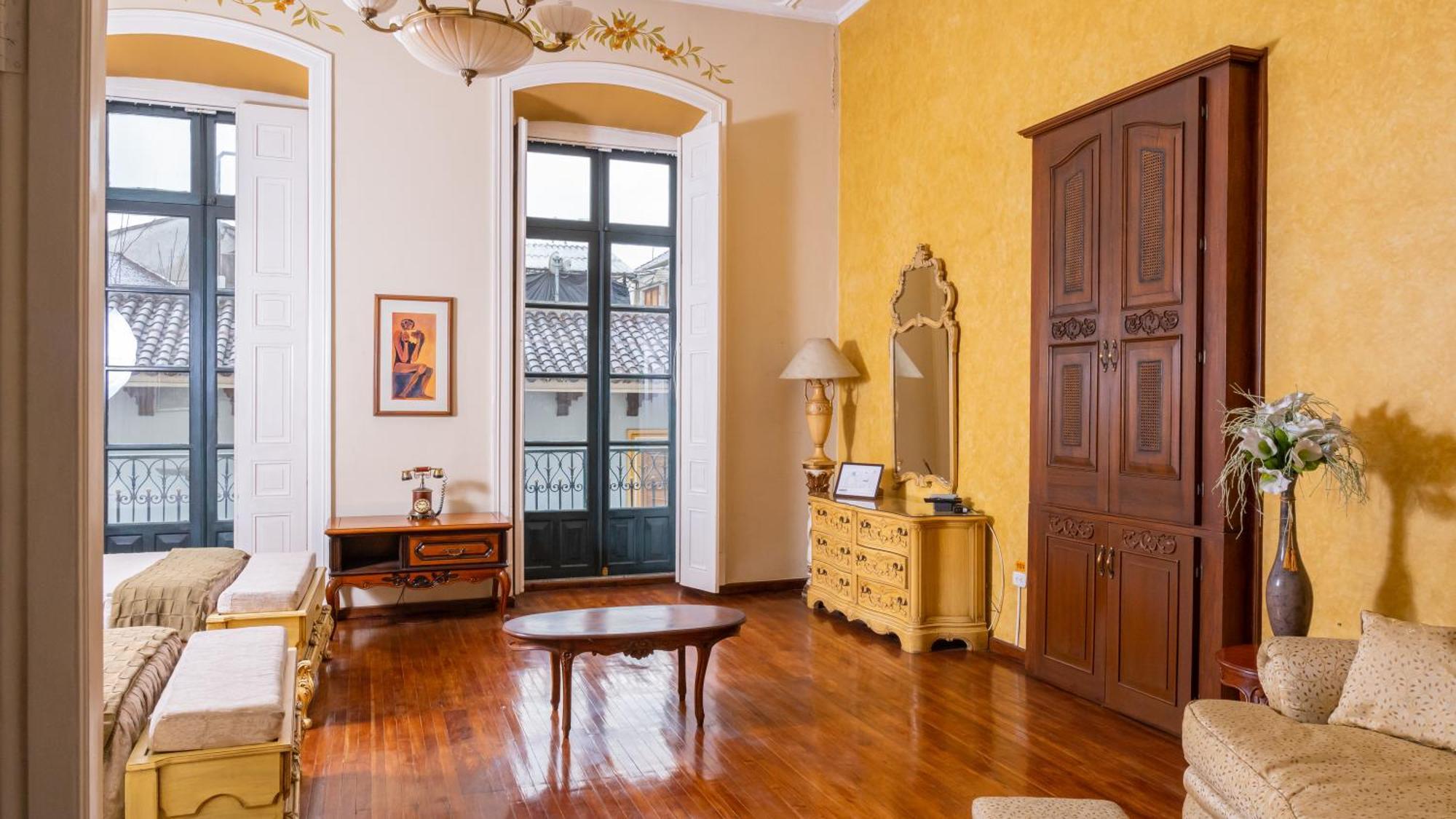 فندق Casa Colonial كويتو المظهر الخارجي الصورة