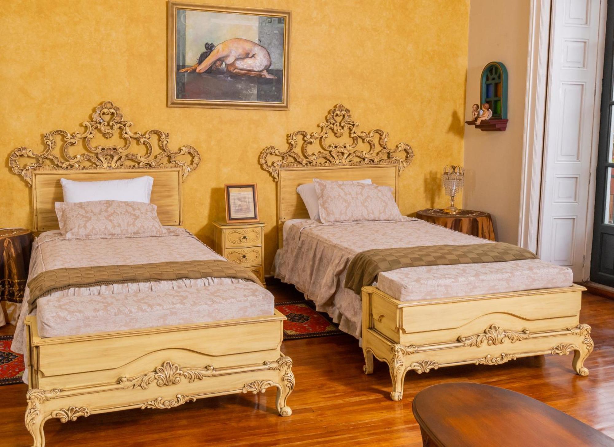 فندق Casa Colonial كويتو المظهر الخارجي الصورة